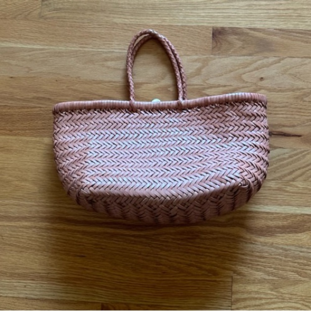 Dragon Diffusion Triple Jump Small Tan